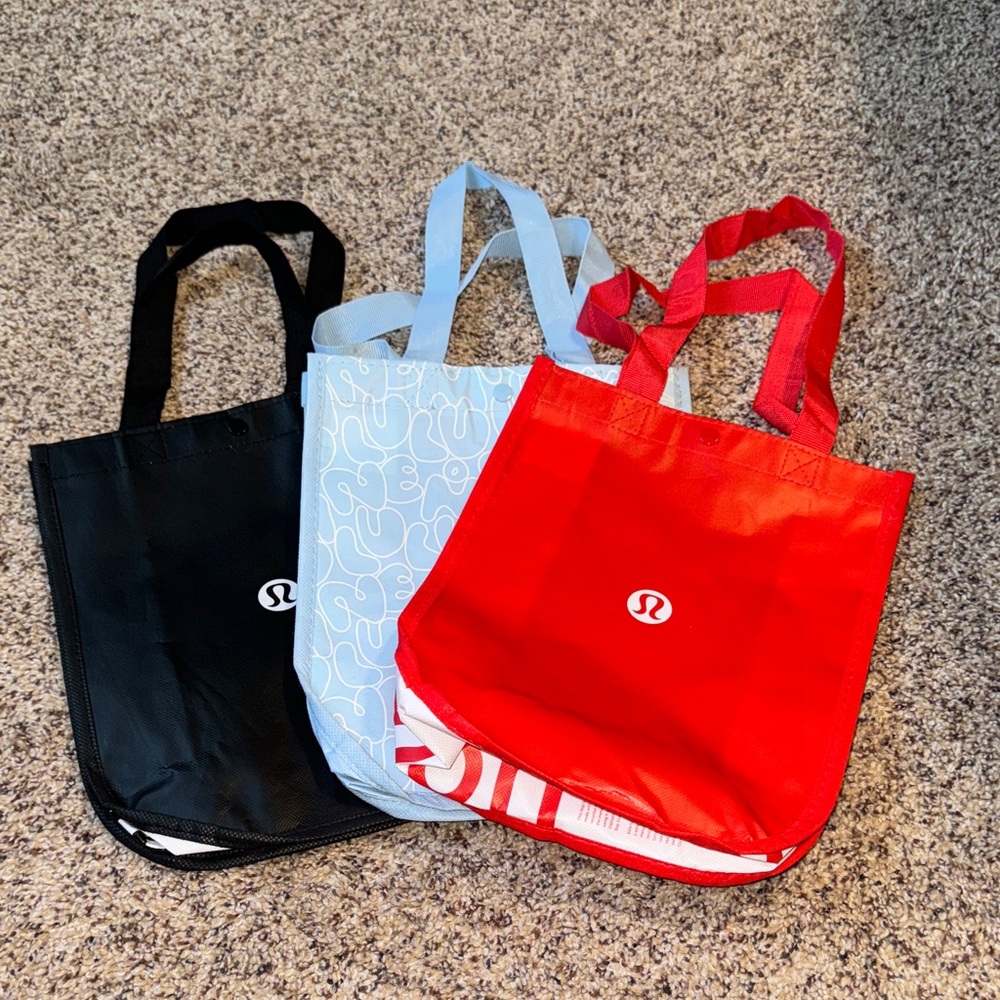 lululemon athletica Tote Bag Trio - Black, Light Blue, Red